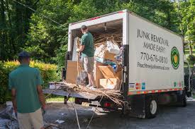 Best Property Management Cleanouts  in Reedsburg, WI