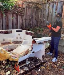 Best Garage Cleanout  in Reedsburg, WI